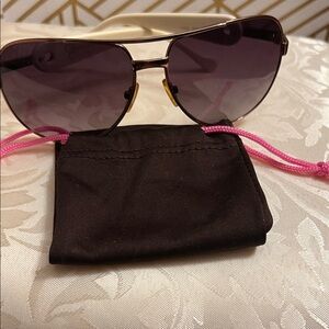 Jessica Simpson Gold and Black Aviator Sunglasses